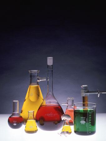 Chemistry at Work.jpg (13192 bytes)